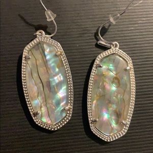 Kendra Scott Elle earrings